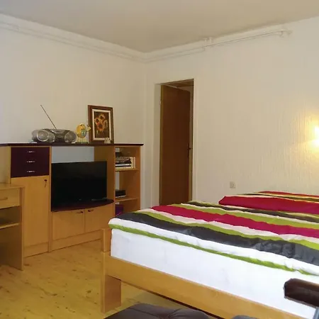 Stunning In W/ Wifi And 1 Bedrooms Cerknica